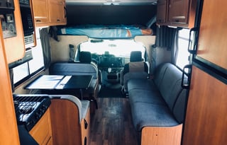 2015 Thor Majestic 28A