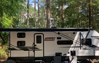 2022 Dutchmen RV Coleman Light 2455BH