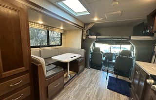 2019 Forest River RV Sunseeker MBS 2400W