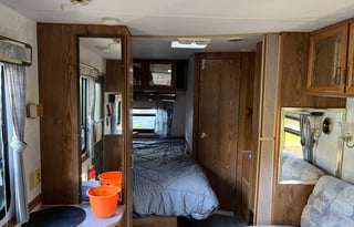 1994 Fleetwood RV Prowler 24C