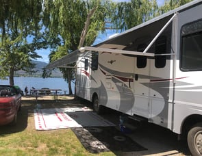 Winnebago Sightseer 31E