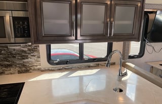 2021 Holiday Rambler Admiral 34J Bunkhouse