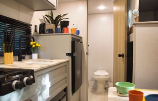 Bunk Beds!  Easy Tow! Sleeps 4 or 5!