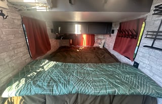 Camo Camper Karavan