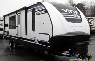 Vibe & Unwind | Spacious Luxury Camper