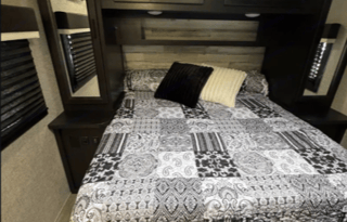 2022 Jayco Jay Feather 25RB