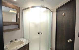 2020 KZ Connect! Beautiful, spacious, and cozy!