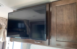 2020 Winnebago Porto 25