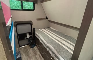 2023 Grand Design 3210BH Sleeps 7!