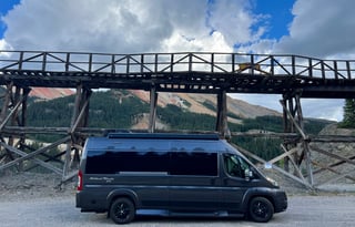 2020 Regency National Traveler FULL OFF-GRID