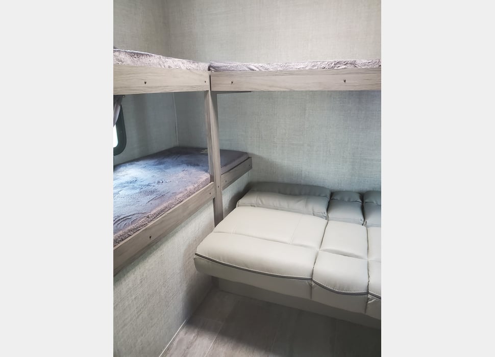 Travel Trailer rentals in Hollsopple