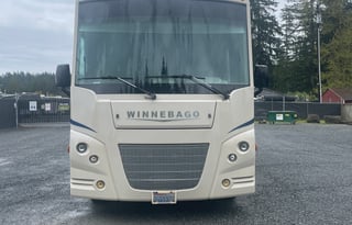 2018 Winnebago Vista 27PE
