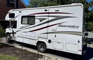 2017 Forest River RV Sunseeker 2290S Ford
