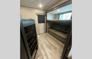 2022 Grand Design Reflection 311BHS