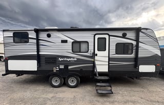 2018 Keystone RV Springdale 240BH