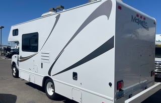 2018 Thor Motor Coach Majestic 23A