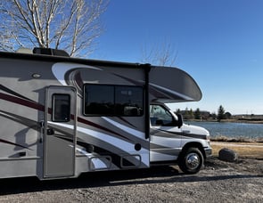 Thor Motor Coach Four Winds 28Z