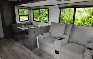 2021 Cruiser Embrace EL280