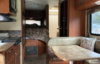 Chuck and Tammy’s 2013 Four Winds 22E