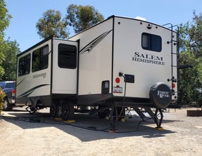 Forest River RV Salem Hemisphere Hyper-Lyte 25RBHL