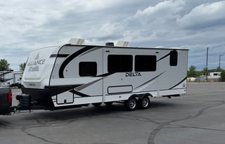 2024 Luxury Bunkhouse | we delivery!