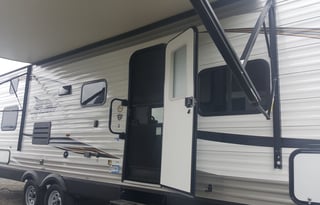 Affordable Family Fun Trailer Rental! 2020 Jayco