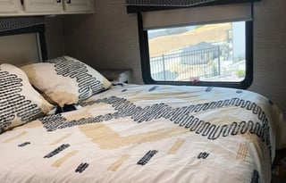 2023 Thor Motor Coach Chateau 31E