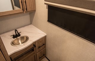 Easy Tow | Pet Friendly | Cozy Getaway
