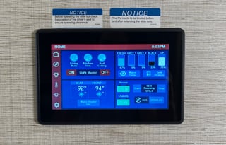 Five-Star Desert Oasis on Wheels!