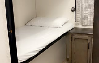 2022 Venture Sporttrek - Shelby