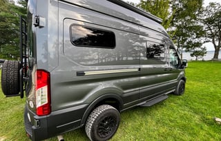 4x4 Adventure Van, Off-Grid Electric, Heat & AC!