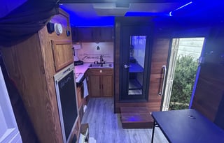 2003 Forrest River Work N’ Play Sleeps 5!