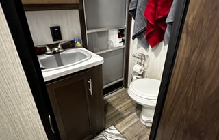 2019 Forest River RV Cherokee Cascade 29BH