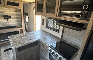 2020 CrossRoads RV Zinger ZR328SB