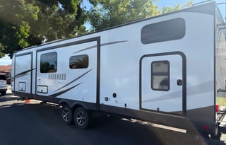 2024 Rockwood 35’ Adventure Rig – Fully Loaded
