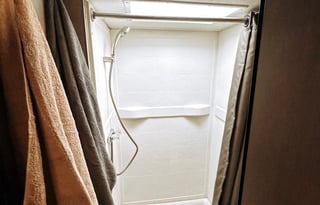 New listing! Fully furnished 2019 Thor 23a