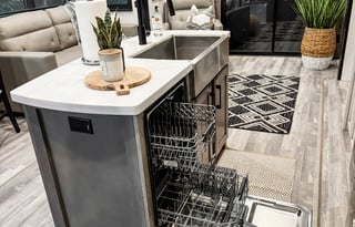 2023 - Durango Gold 5th Wheel w/Patio and Loft