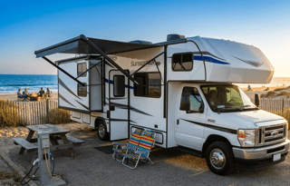 C15: Luxury SUNSEEKER 10 Sleeper w Bunks! StarLink