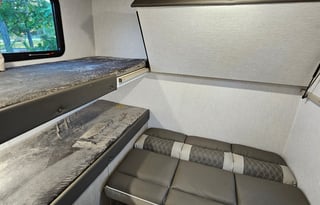 2024 Wildwood X-Lite 273QBXL