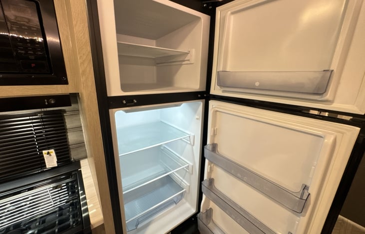 Freezer/ Fridge