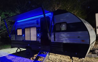 2021 Tow Hauler Wolf Pup ! Patio Gate, Solar Panel
