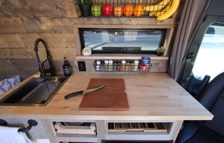 2020 Luxury Extended Sprinter Campervan - Green