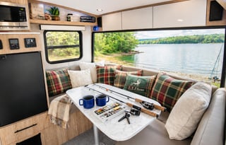 Modern RV w Panoramic Window & Outdoor Kitchen