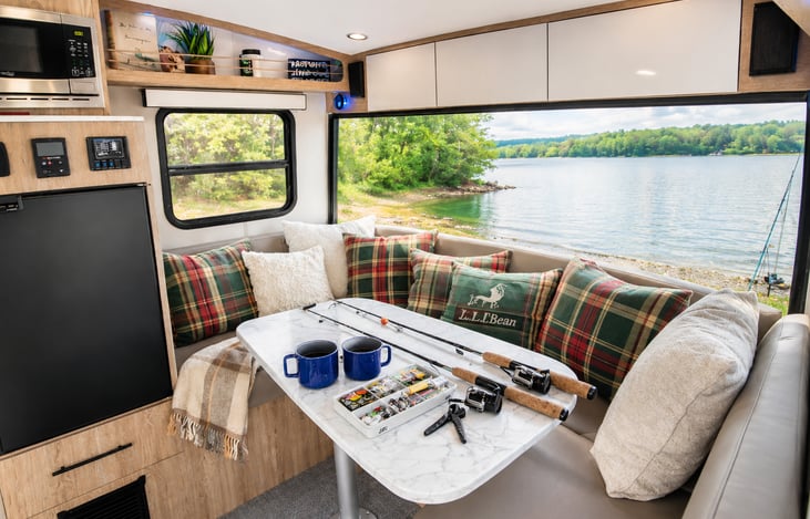 Cast a line, come back, and unwind—everything you need in one place...panoramic view included.