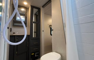 Cozy Camper Perfect for 2