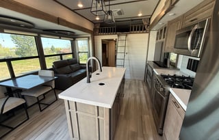 2023 Grand Design Solitude 2 Bed 2 Bath