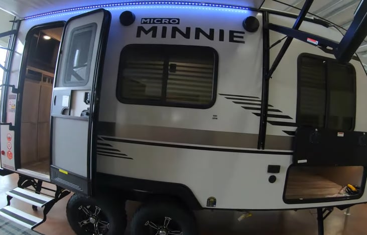 Awning and led lighting, internal and external speakers, with Bluetooth, usb, and other connection formats!