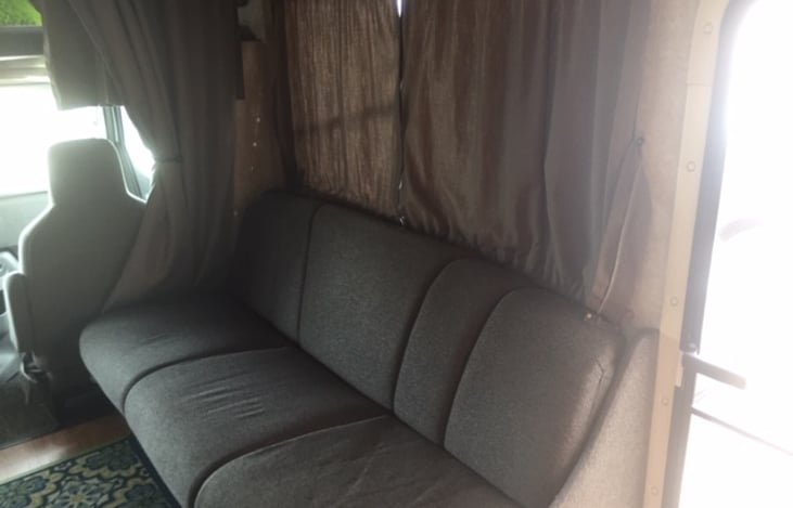 Convertible couch with three seatbelts