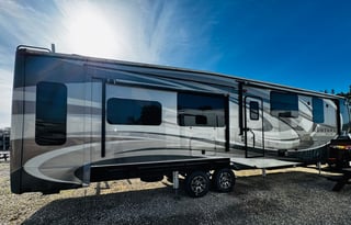 Central Coast classy, comfy camping !