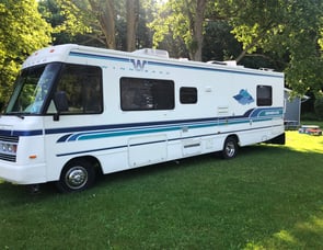 Winnebago Brave 31C
